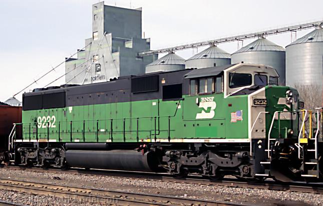 BNSF 9232 SD60M.jpg